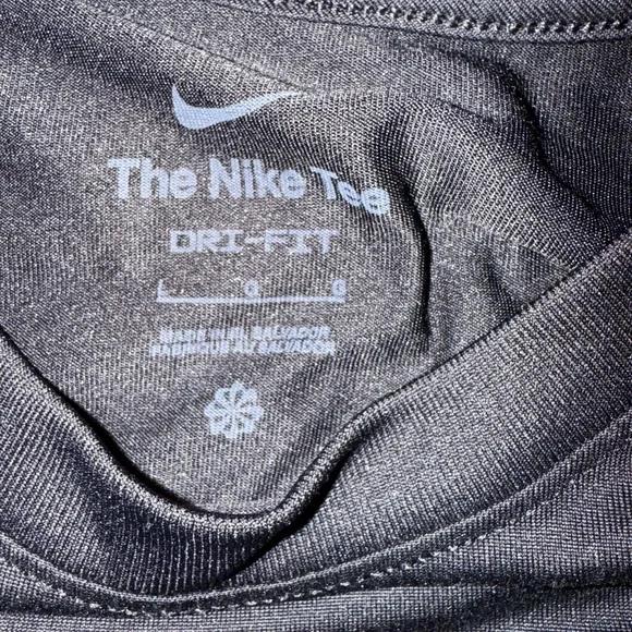 Nike Black Philadelphia Eagles DeJean dri fit T shirt L Never worn!!! - Picture 2 of 3